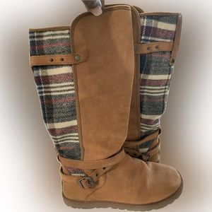 Size 9 UGG Boots
